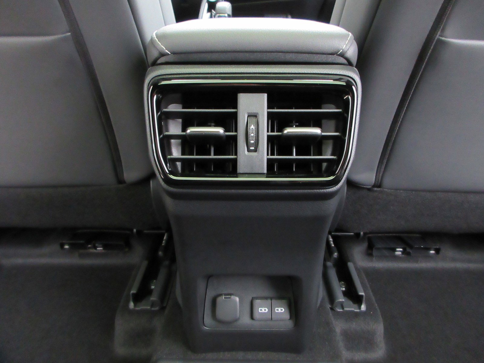 New 2026 Lexus NX 450h+ F Sport image 21