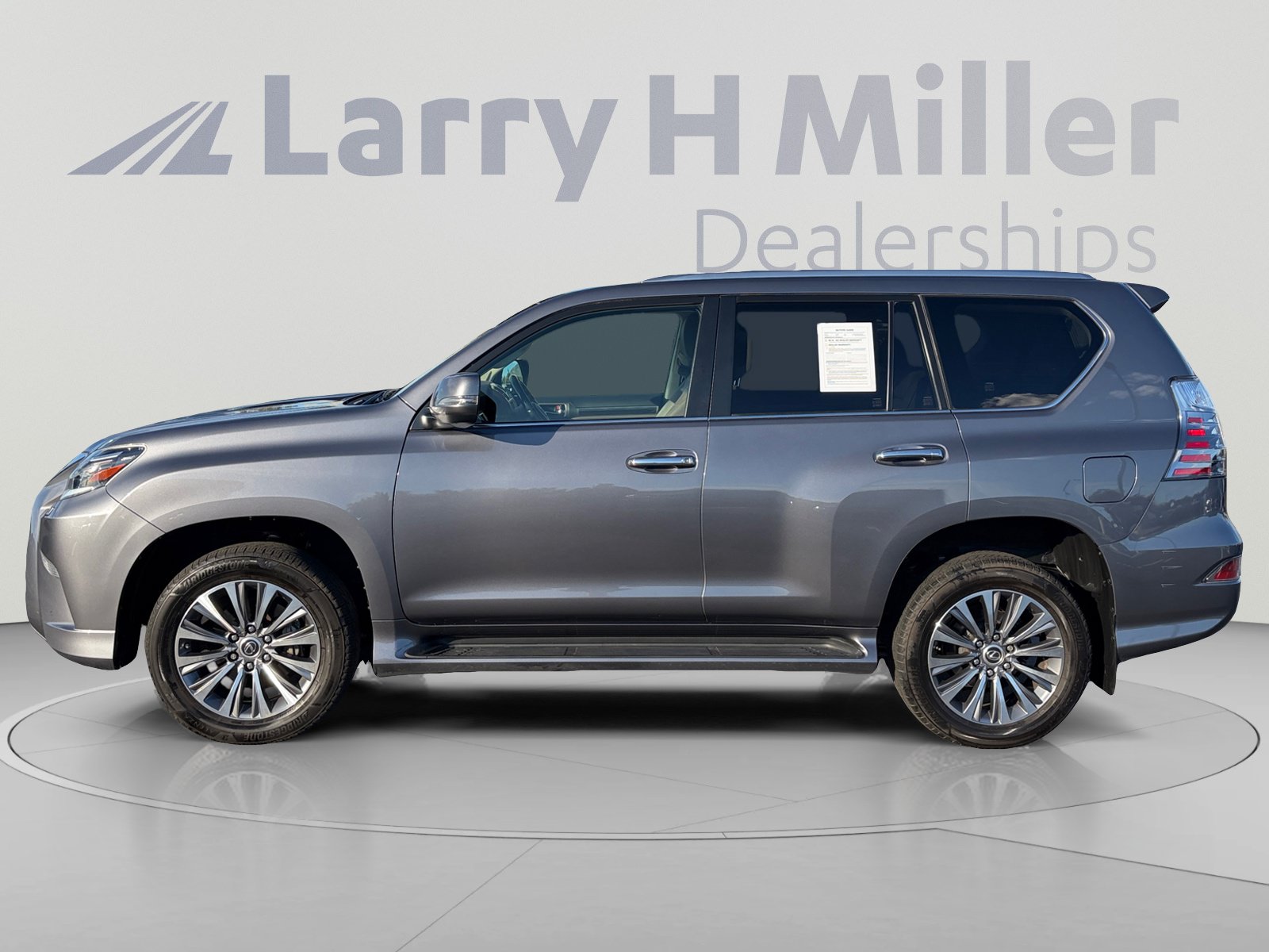 Used 2020 Lexus GX 460 Luxury w/ Accessory Package AWD/4WD image 2