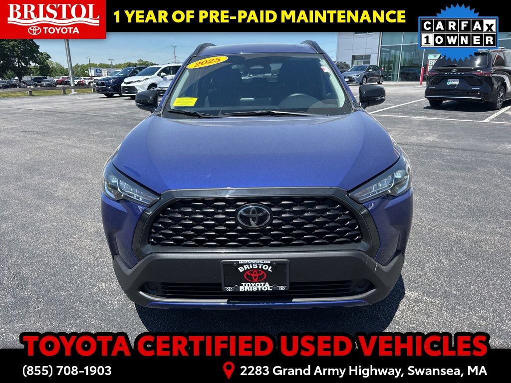 Certified 2025 Toyota Corolla Cross LE AWD/4WD image 4