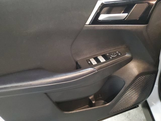 Used 2024 Mitsubishi Outlander ES AWD/4WD image 10