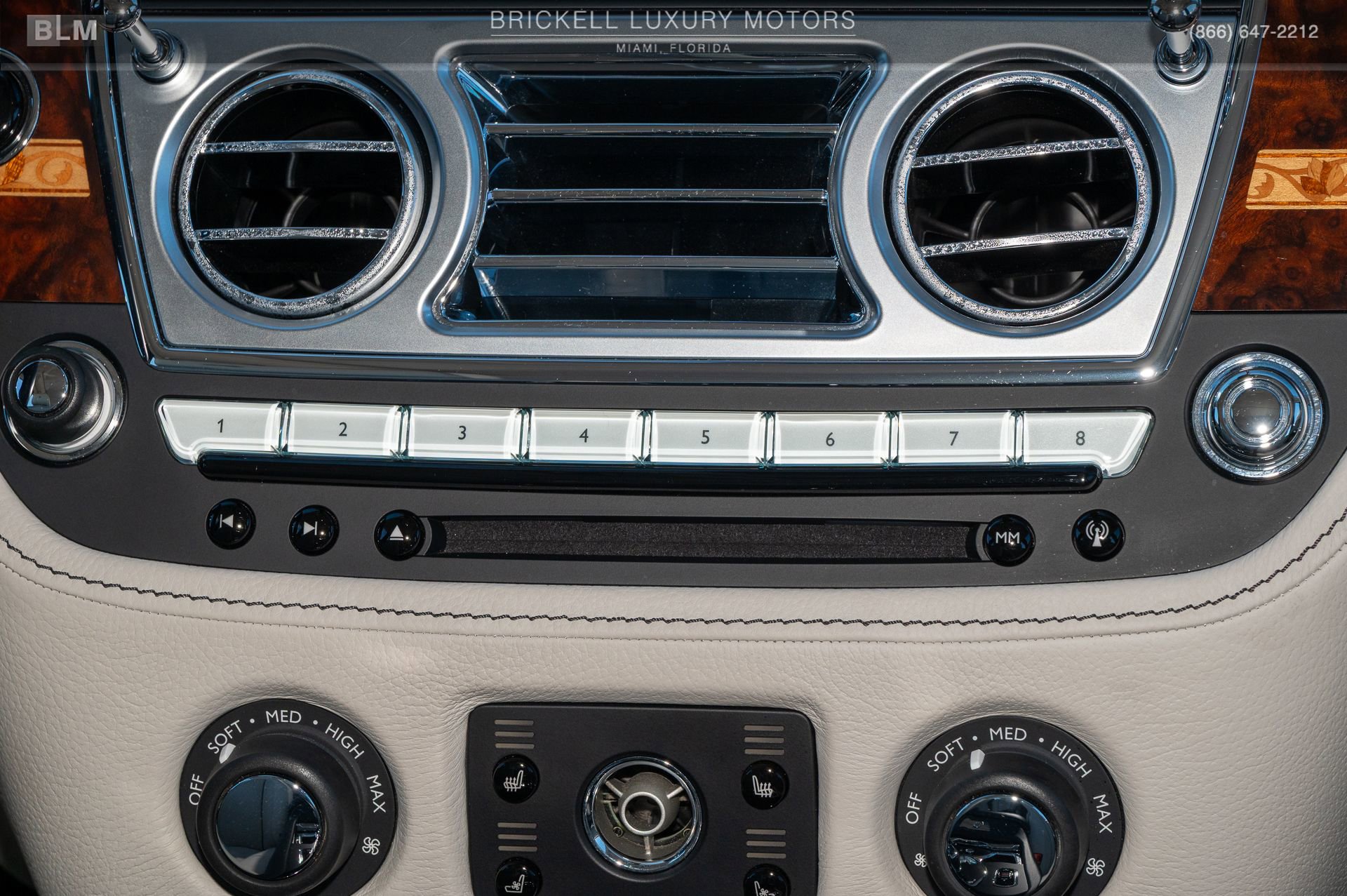 Used 2014 Rolls-Royce Ghost image 28