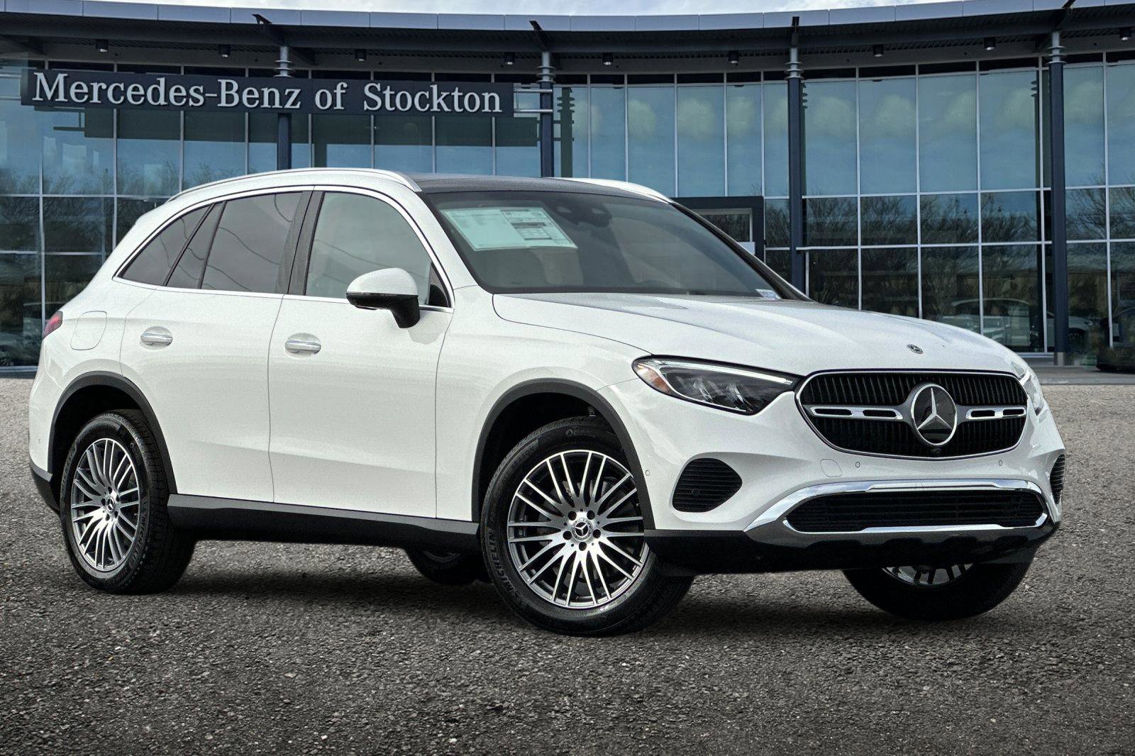 New 2026 Mercedes-Benz GLC 300 4MATIC