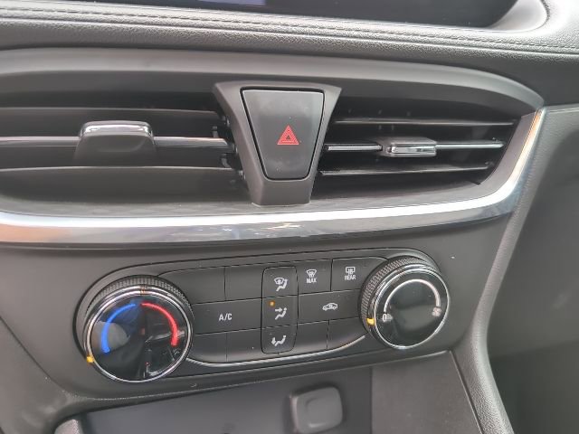 Used 2024 Buick Encore GX Preferred image 19