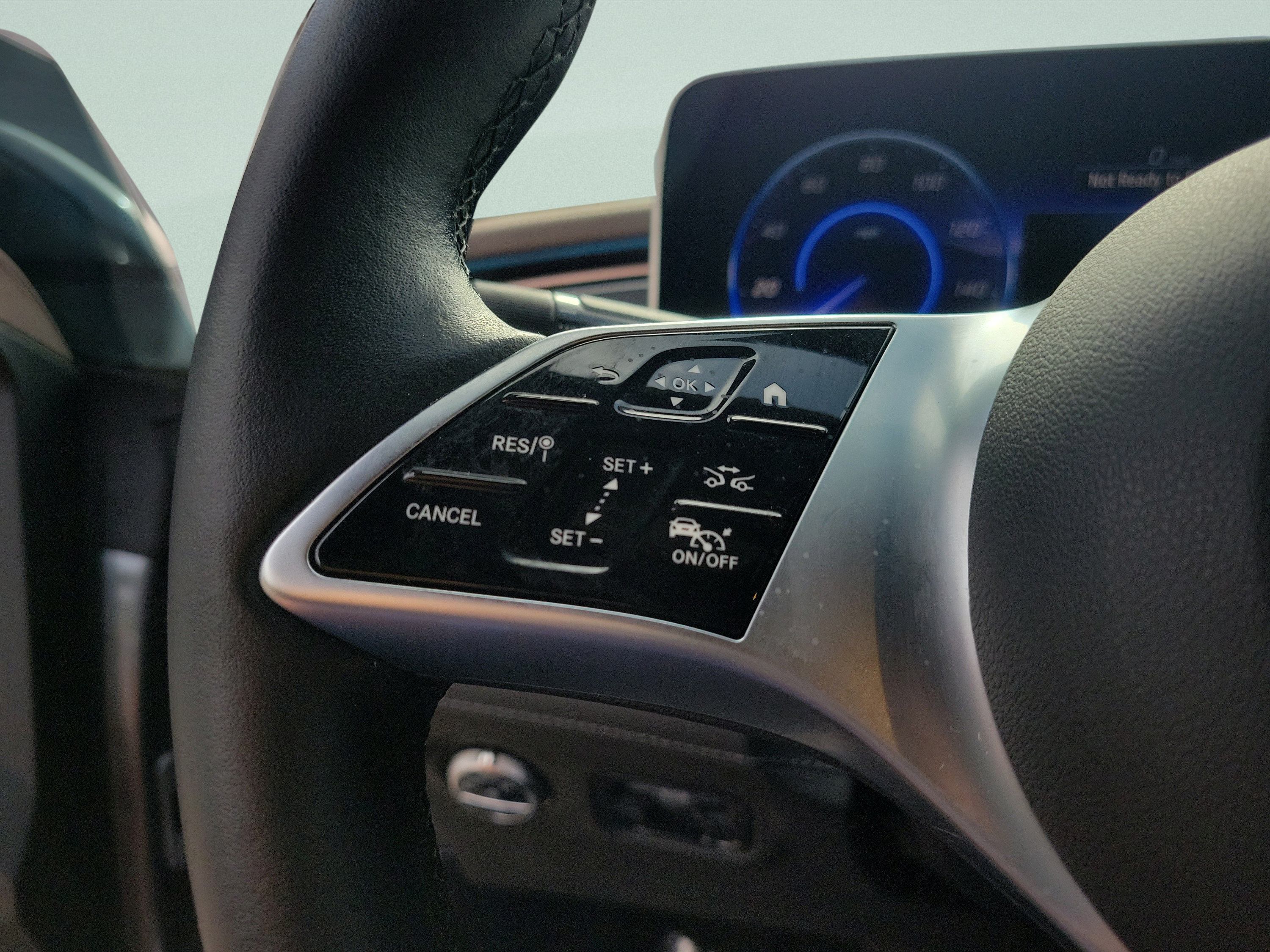 Certified 2023 Mercedes-Benz EQE 500 4MATIC Sedan image 23