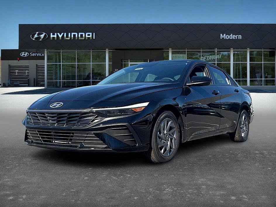 New 2026 Hyundai Elantra Blue image 1
