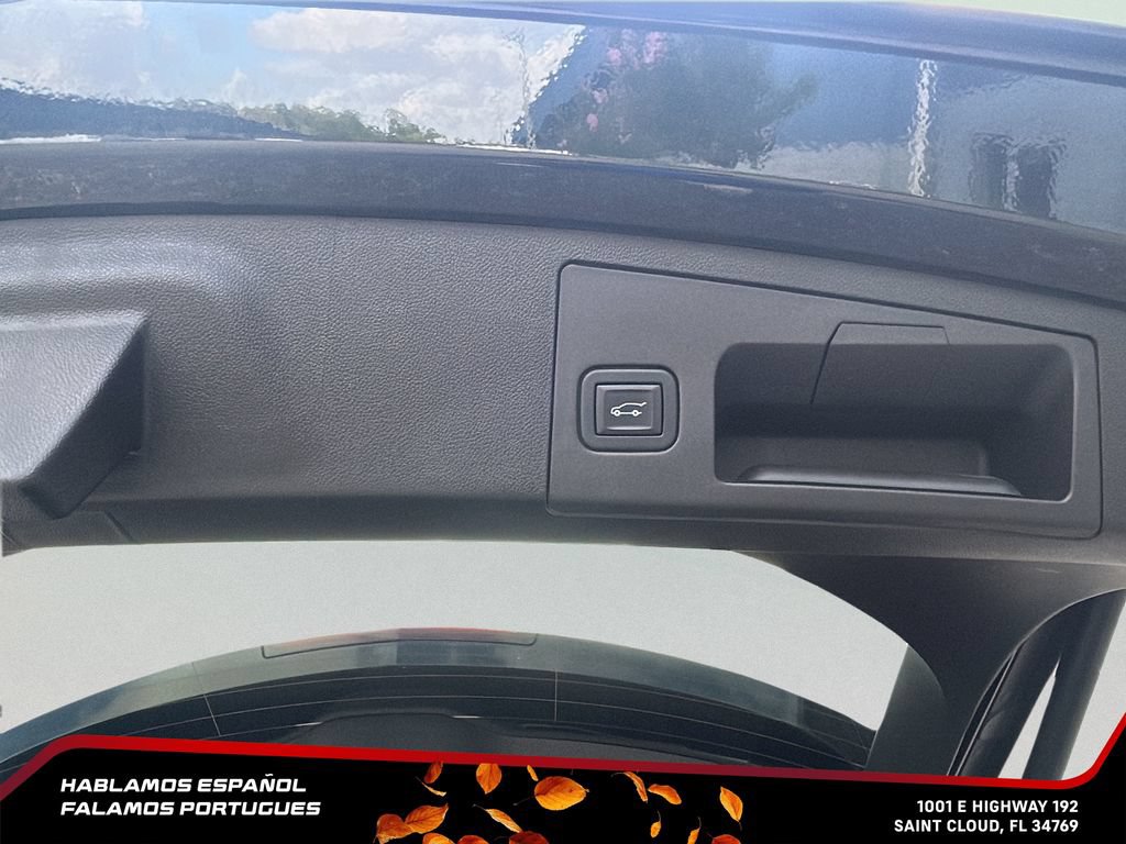 Used 2022 Cadillac XT4 Sport AWD/4WD image 31
