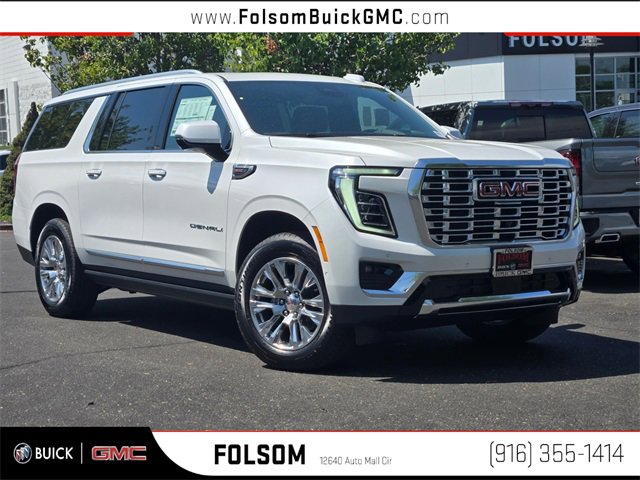 New 2025 GMC Yukon XL Denali w/ Sun & Power Step Package