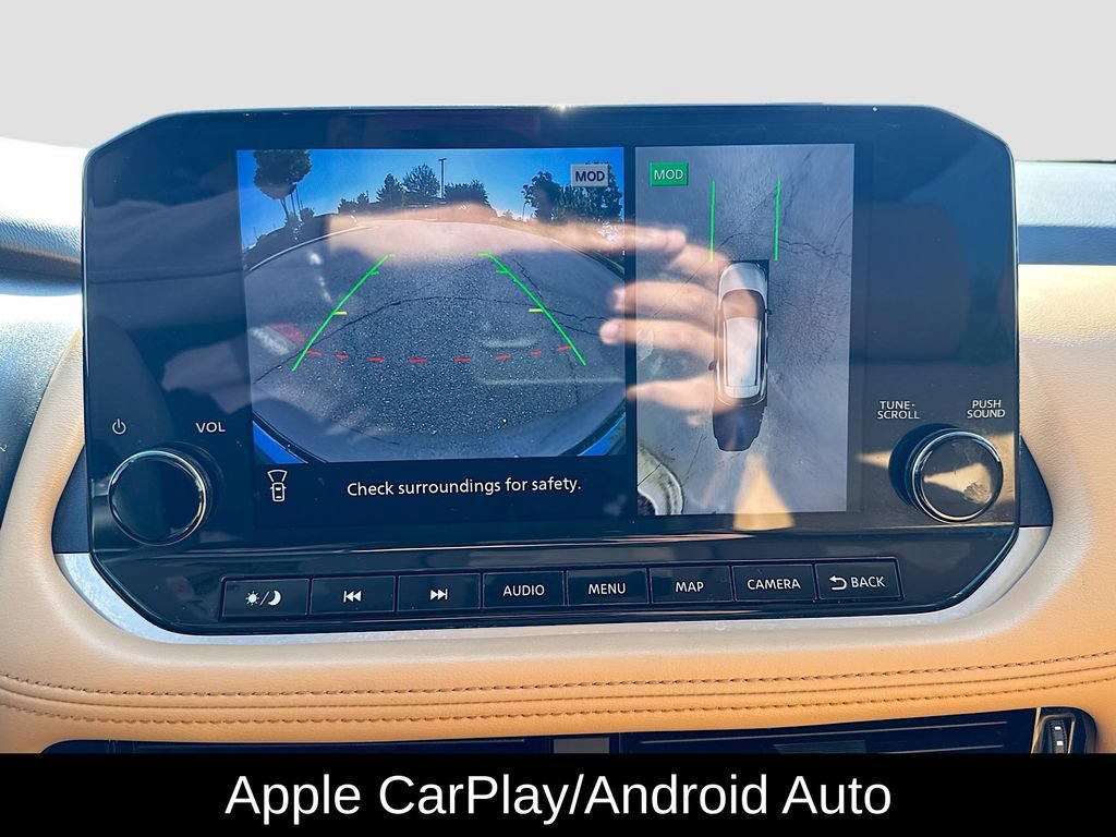 Certified 2022 Nissan Rogue Platinum w/ Head-Up Display Package FWD image 17