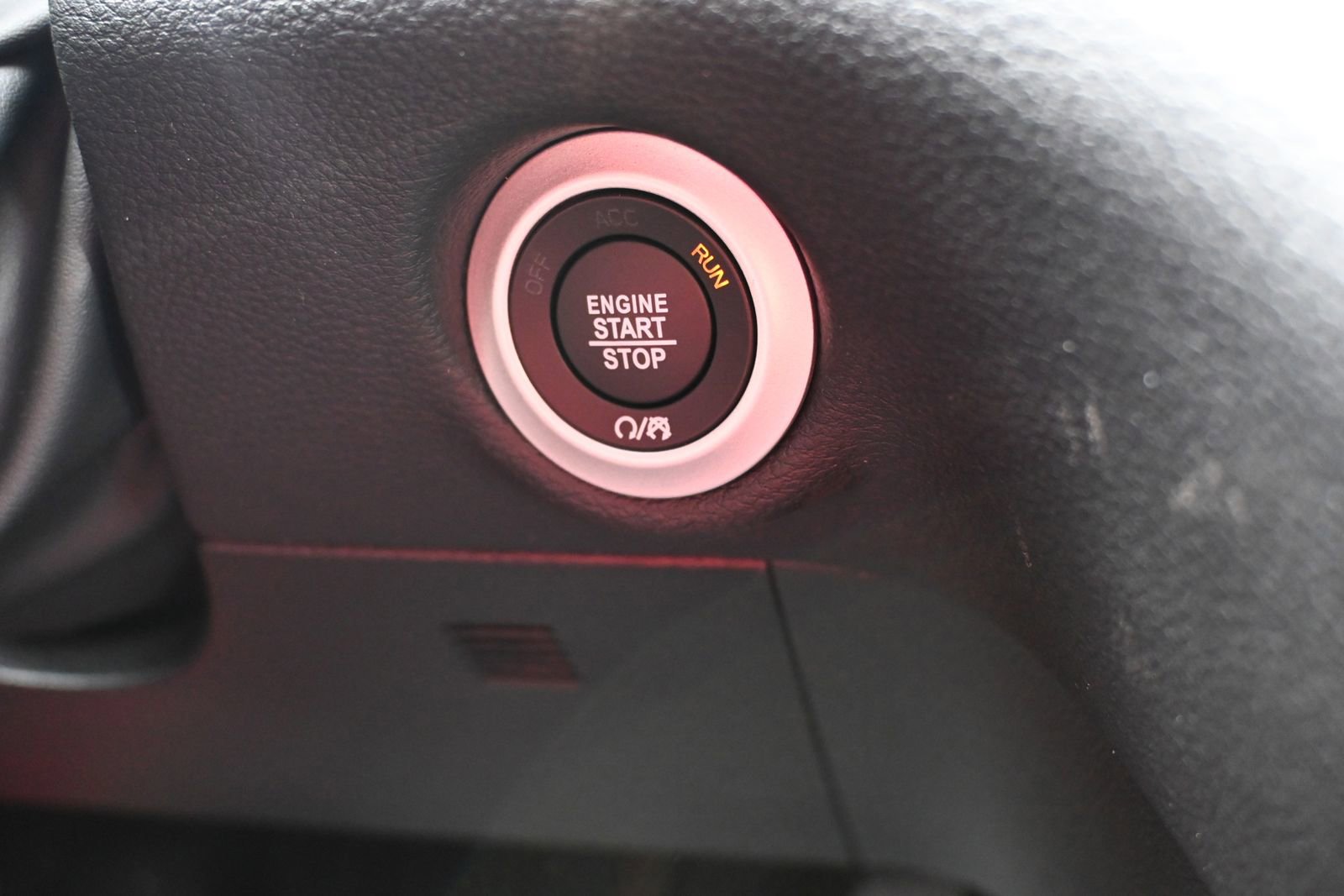 New 2026 Chrysler Pacifica Select image 15