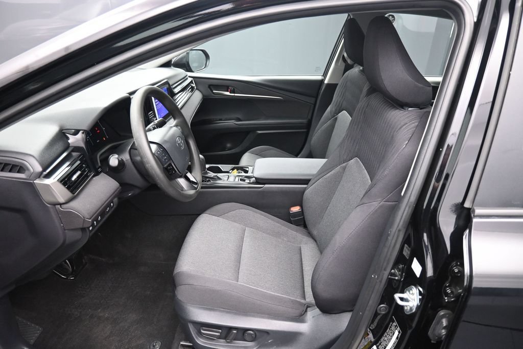 Certified 2025 Toyota Camry LE w/ Convenience Package FWD image 18