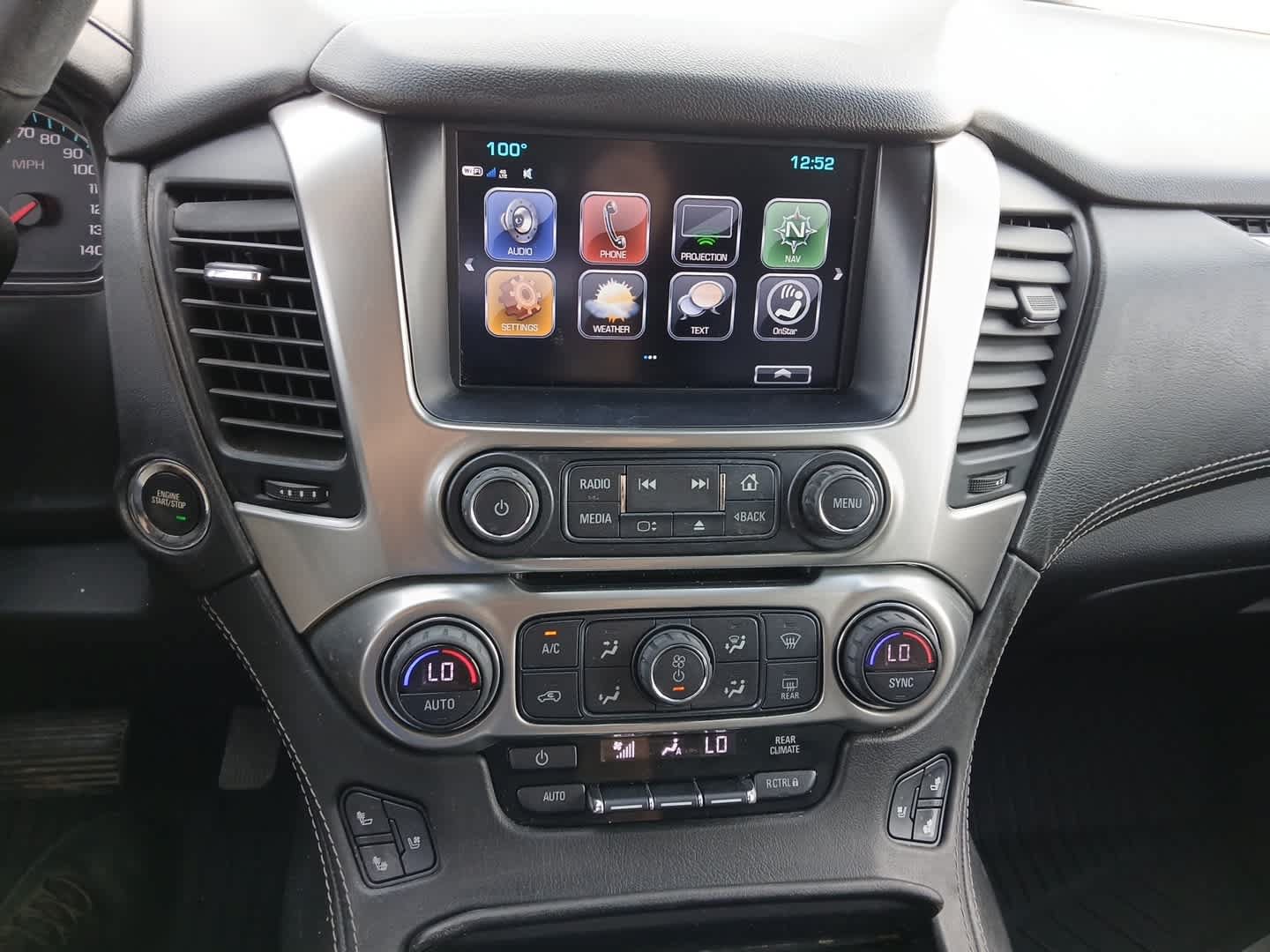 Used 2018 Chevrolet Suburban Premier AWD/4WD image 32