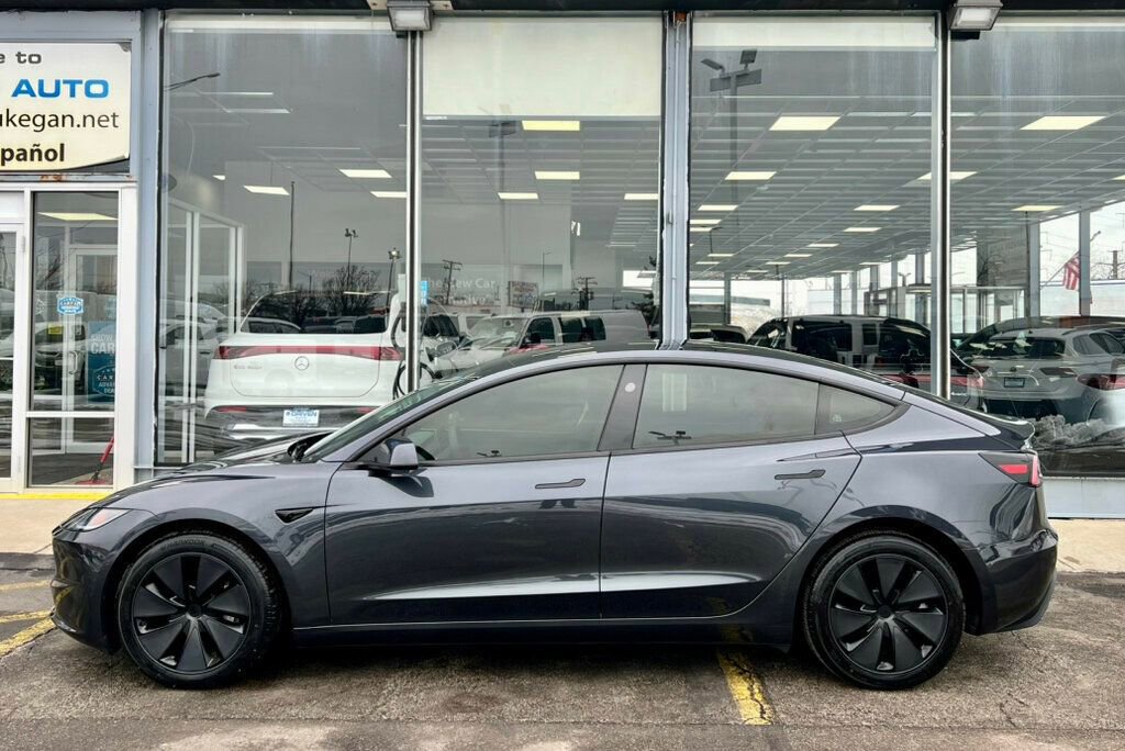 Used 2025 Tesla Model 3 Long Range image 2