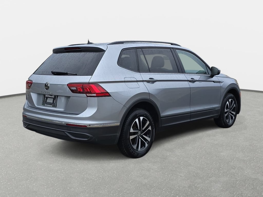 Used 2022 Volkswagen Tiguan S FWD image 5