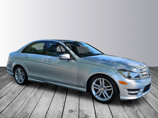Used 2012 Mercedes-Benz C 300 4MATIC Sedan image 7