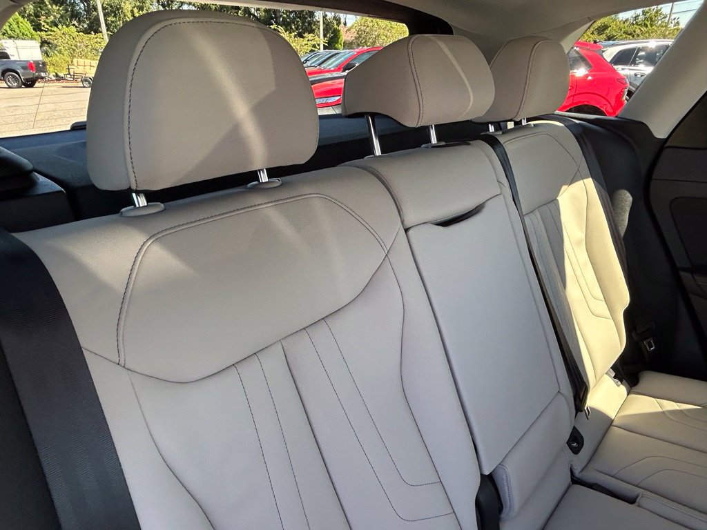 New 2026 Audi Q3 quattro 2.0T AWD/4WD image 46