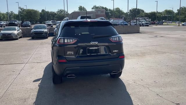Used 2022 Jeep Cherokee Latitude Lux w/ Sun & Sound Group AWD/4WD image 7