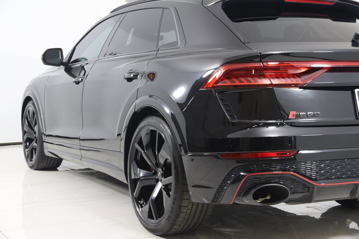 Used 2023 Audi RS Q8 AWD/4WD image 30