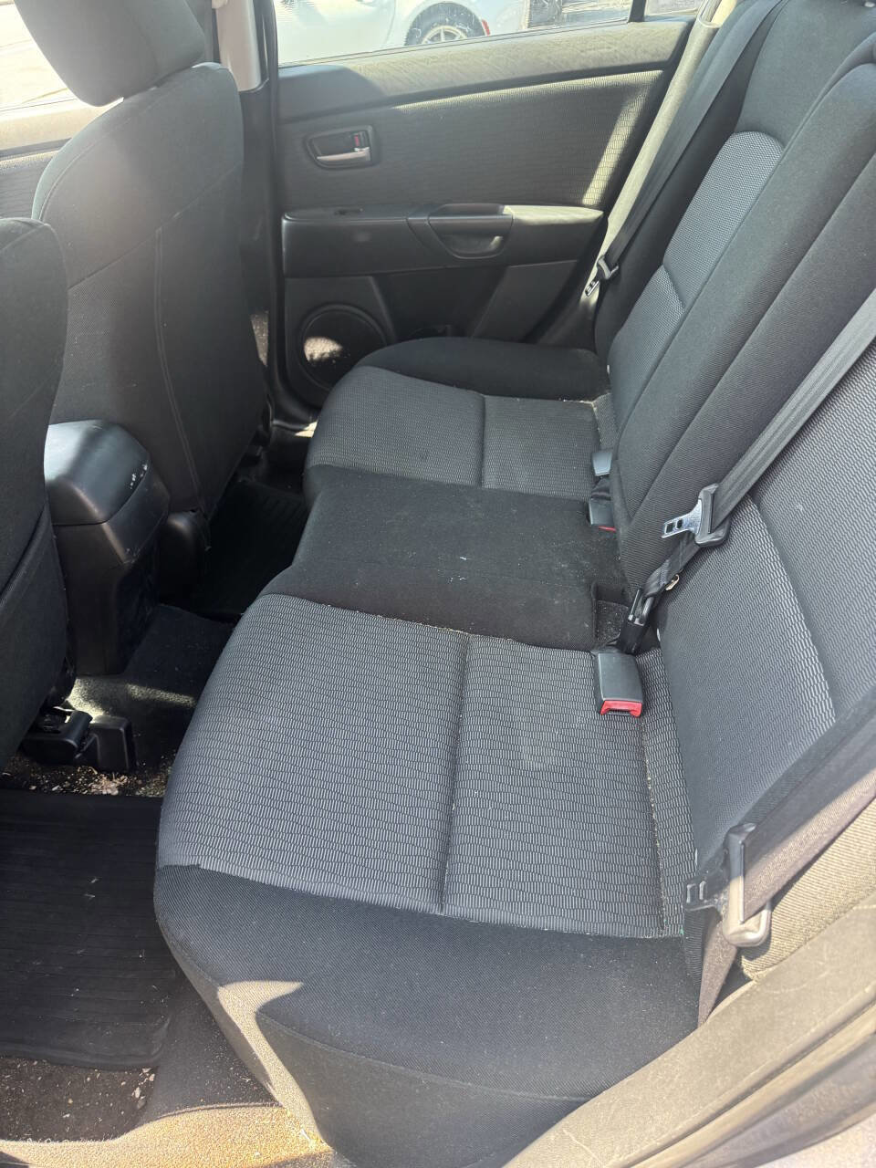 Used 2007 MAZDA MAZDA3 i Touring image 21