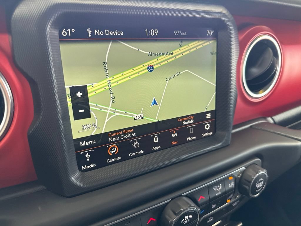 Used 2021 Jeep Gladiator Rubicon AWD/4WD image 23