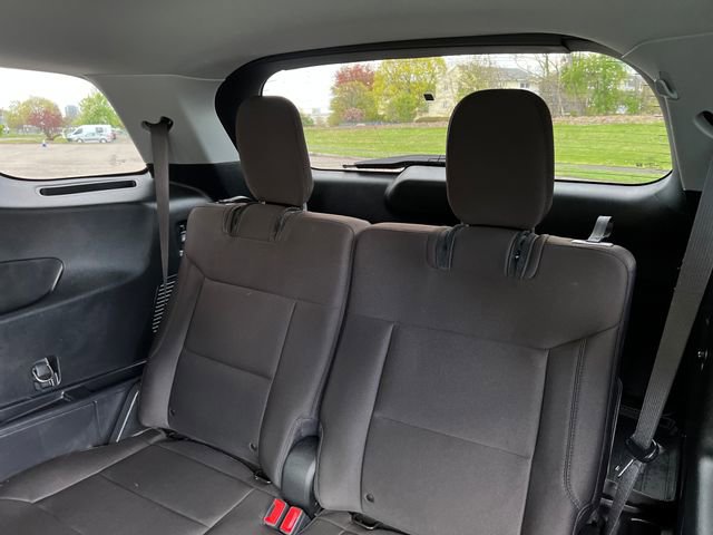 Used 2022 Ford Explorer XLT AWD/4WD image 25