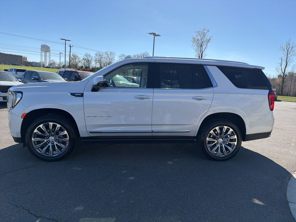 Used 2021 GMC Yukon Denali w/ Denali Premium Package image 6