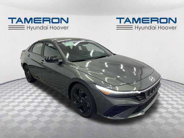 New 2026 Hyundai Elantra Sport w/ Cargo Package image 7