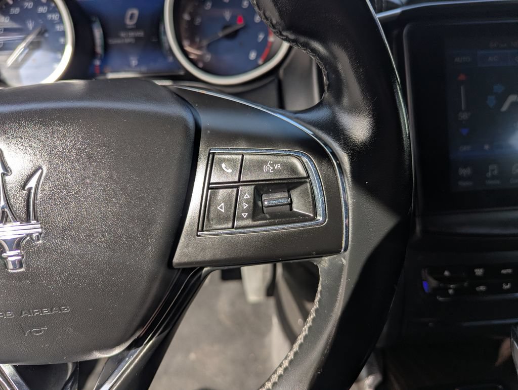 Used 2019 Maserati Ghibli S Q4 AWD/4WD image 17