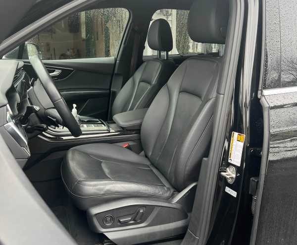 Used 2022 Audi Q7 Premium Plus image 4