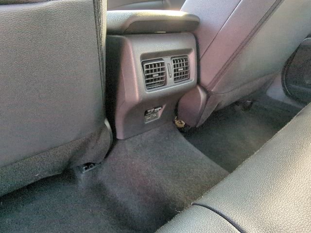 Used 2025 Toyota Camry LE FWD image 19