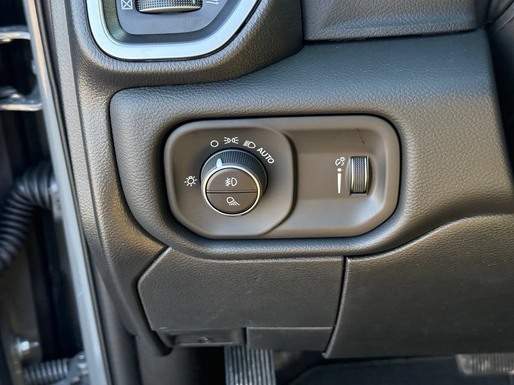 New 2027 RAM 2500 Big Horn AWD/4WD image 19