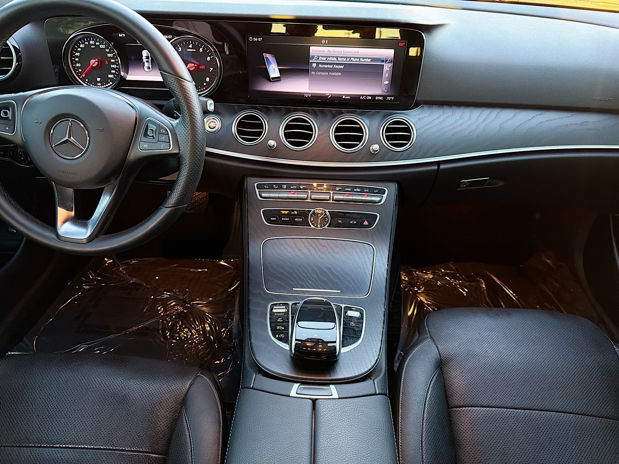 Used 2018 Mercedes-Benz E 300 image 19