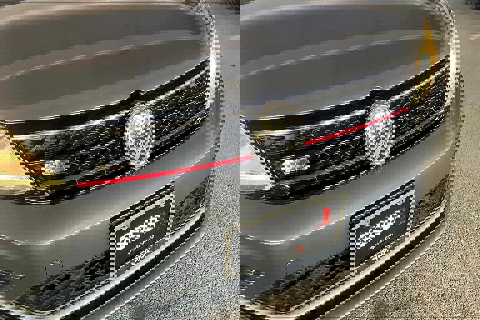 Used 2018 Volkswagen Jetta GLI image 29