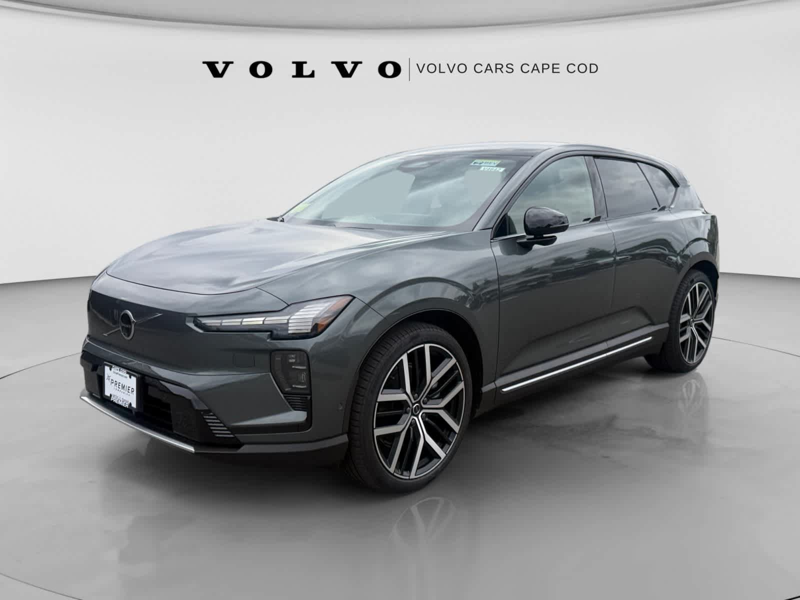 New 2027 Volvo EX60 Ultra AWD/4WD image 3