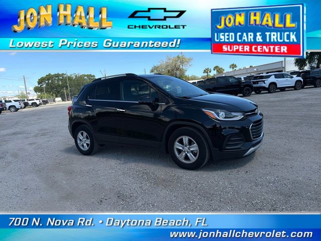 Used 2017 Chevrolet Trax LT w/ LT Convenience Package FWD image 16
