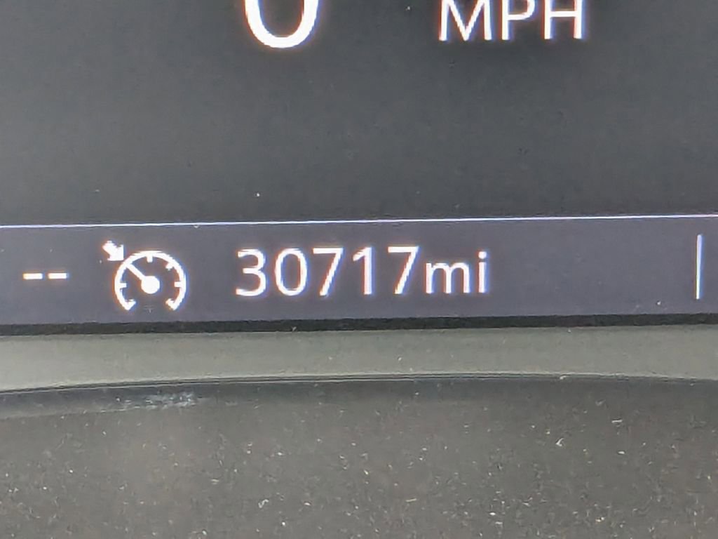 Used 2025 Chevrolet Blazer LT image 28