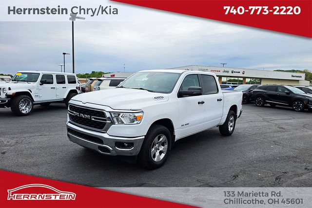 Used 2023 RAM 1500 Big Horn AWD/4WD image 3