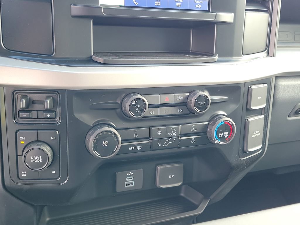 New 2026 Ford F250 XL w/ STX Appearance Package image 28