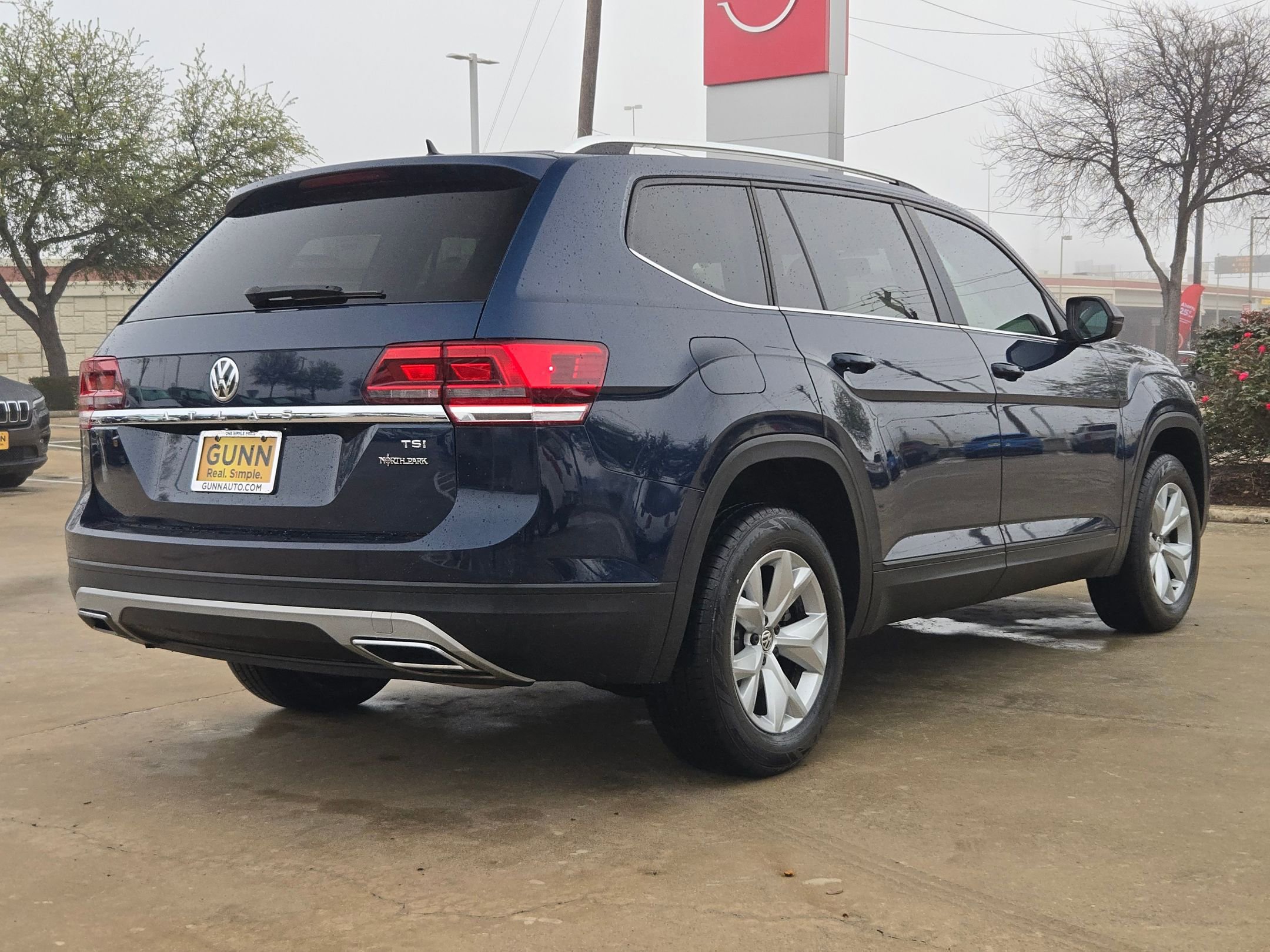 Used 2018 Volkswagen Atlas S image 7