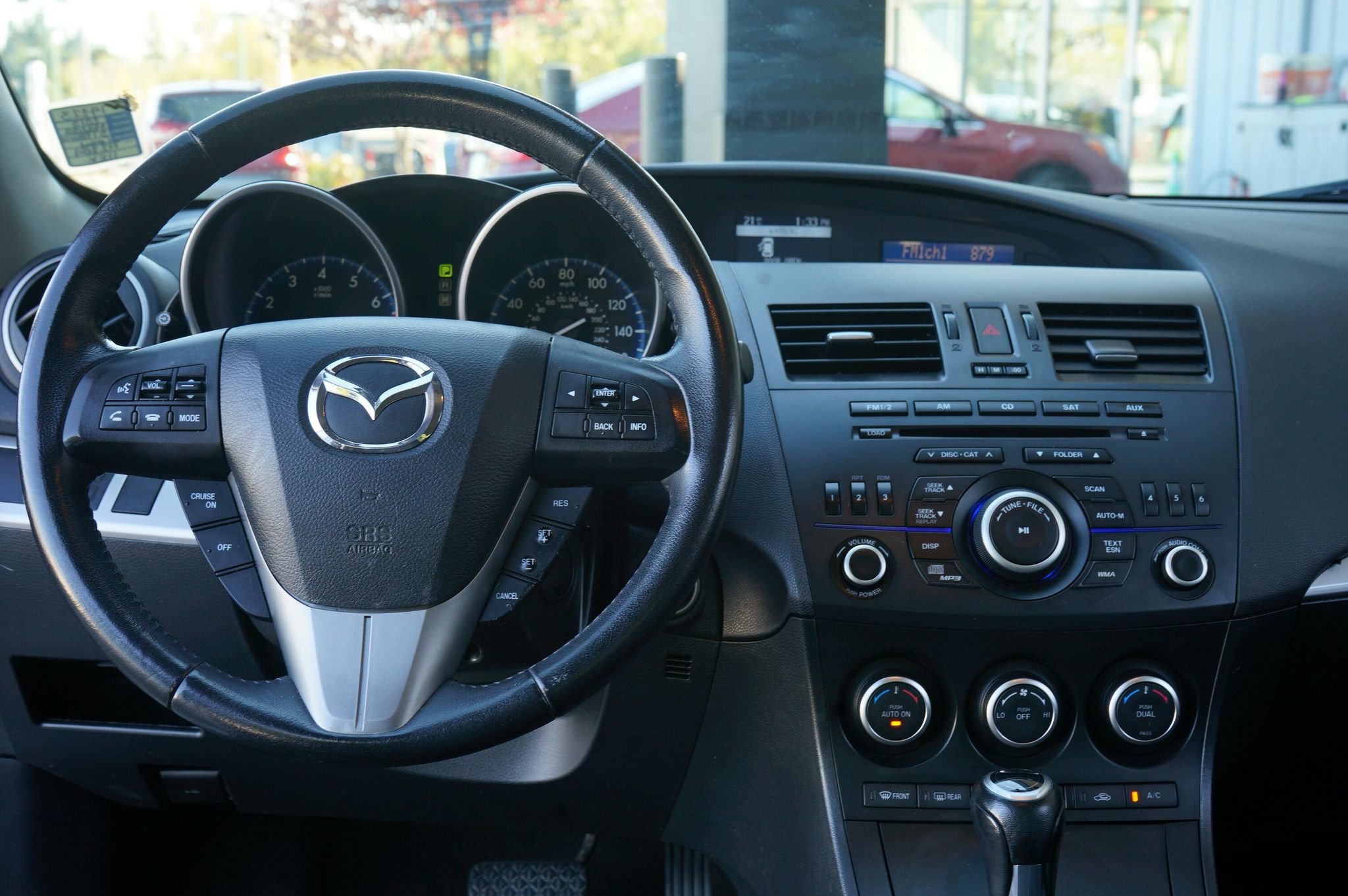 Used 2013 MAZDA MAZDA3 i Touring FWD image 18