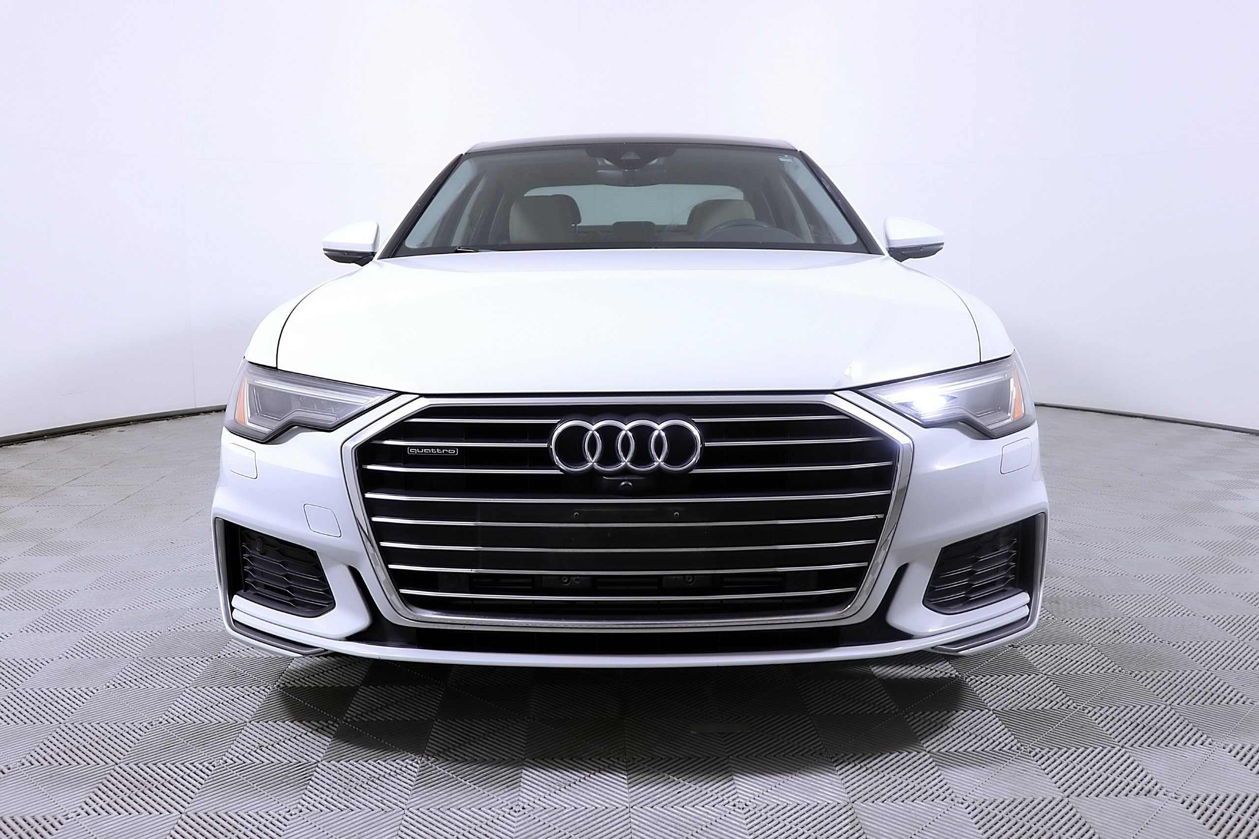 Used 2019 Audi A6 3.0T Premium Plus w/ Premium Plus Package AWD/4WD image 5