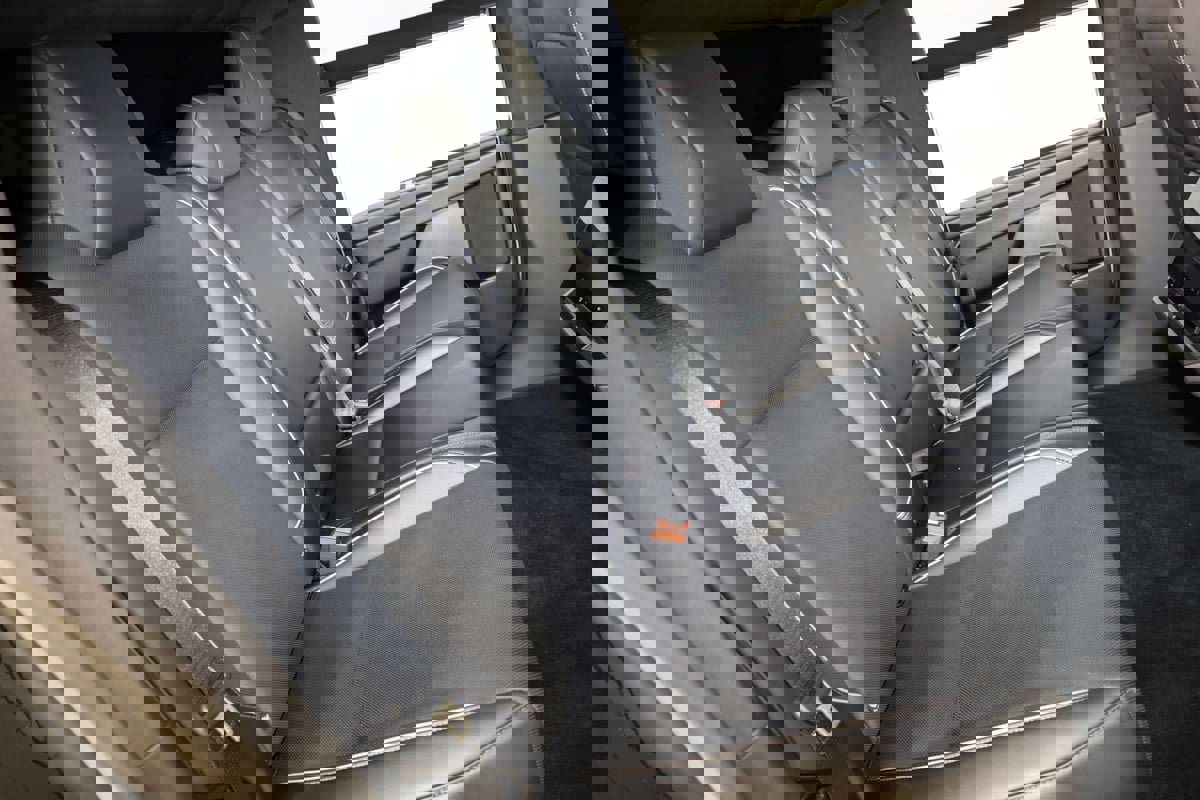 Used 2024 Tesla Cybertruck AWD Crew Cab image 28