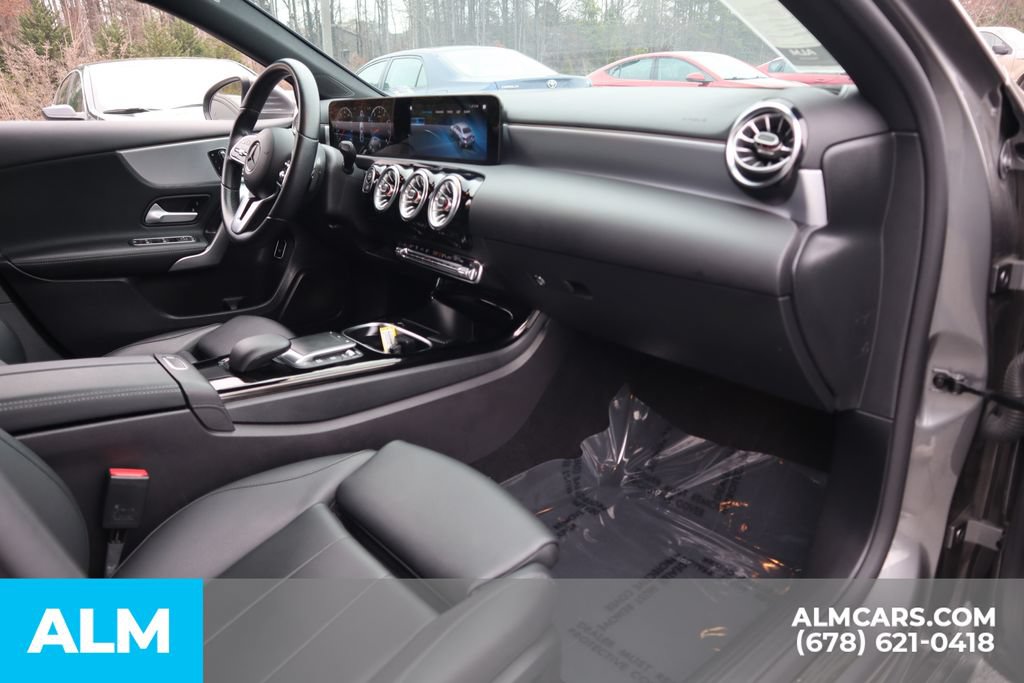 Used 2022 Mercedes-Benz A 220 image 24