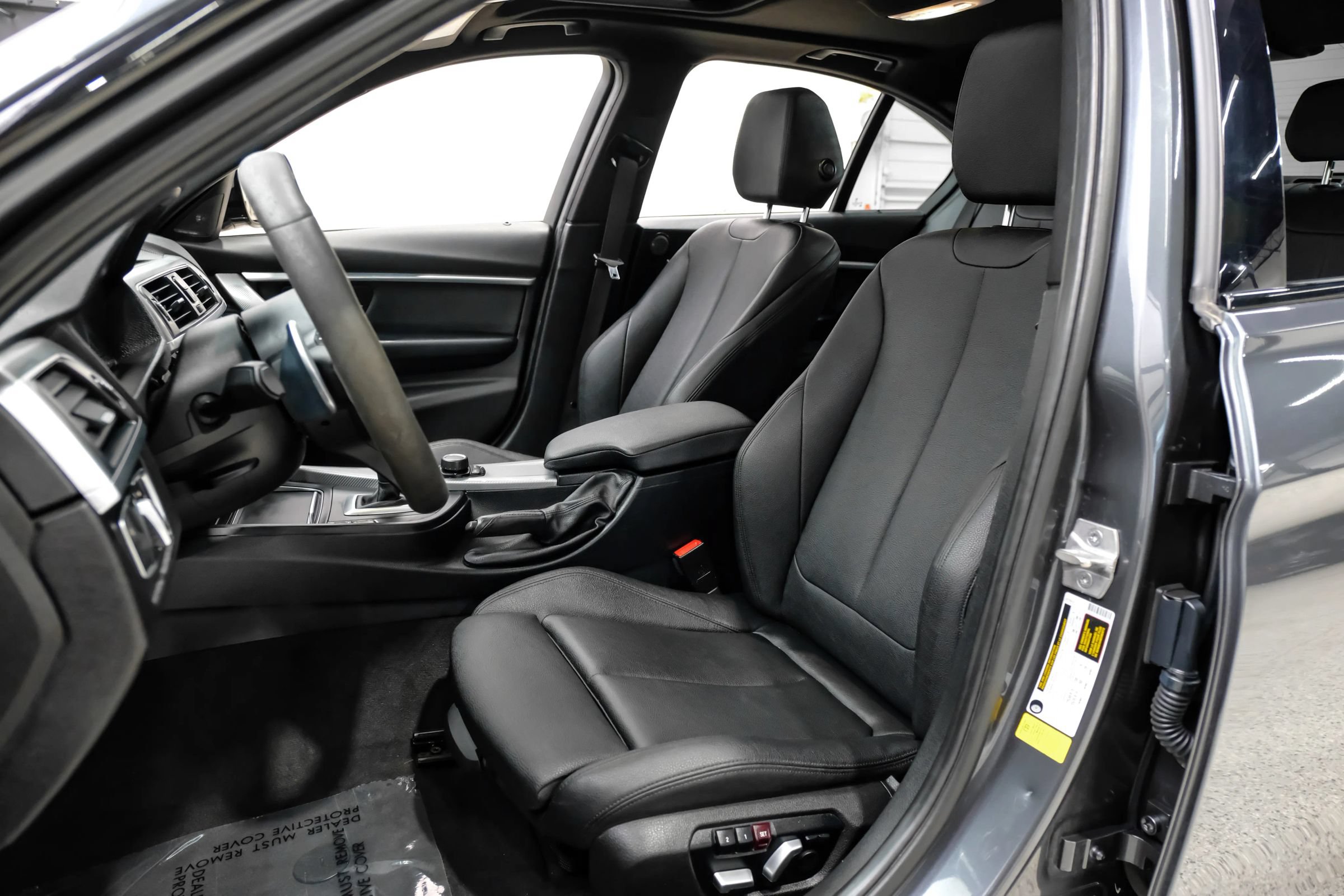 Used 2018 BMW 340i Sedan RWD image 38