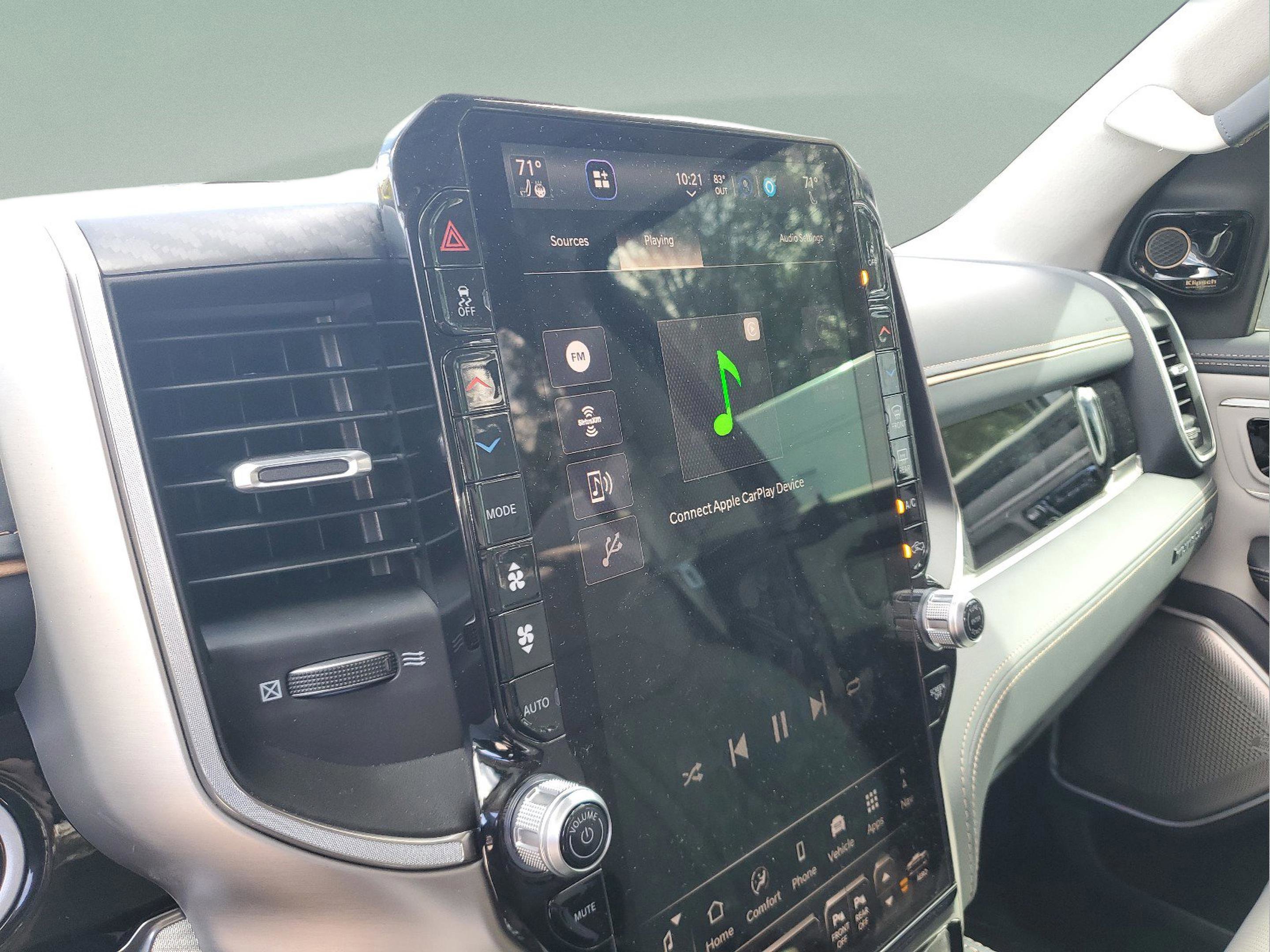 Used 2025 RAM 1500 Tungsten w/ Towing Technology Group image 18