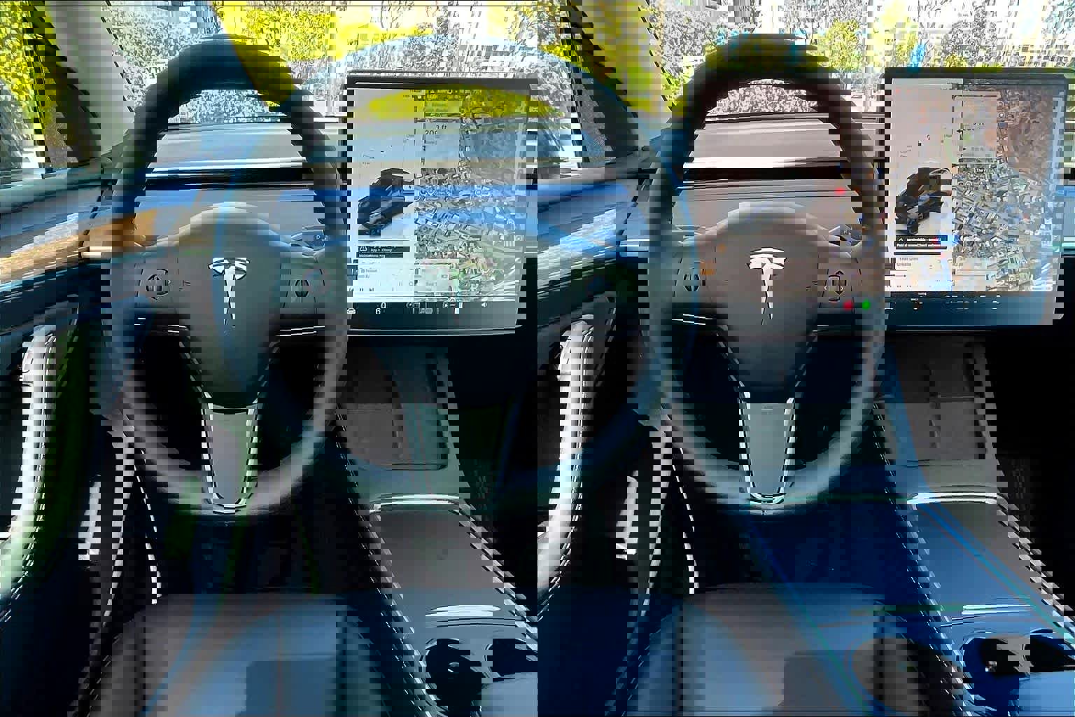 Used 2024 Tesla Model Y Long Range image 5