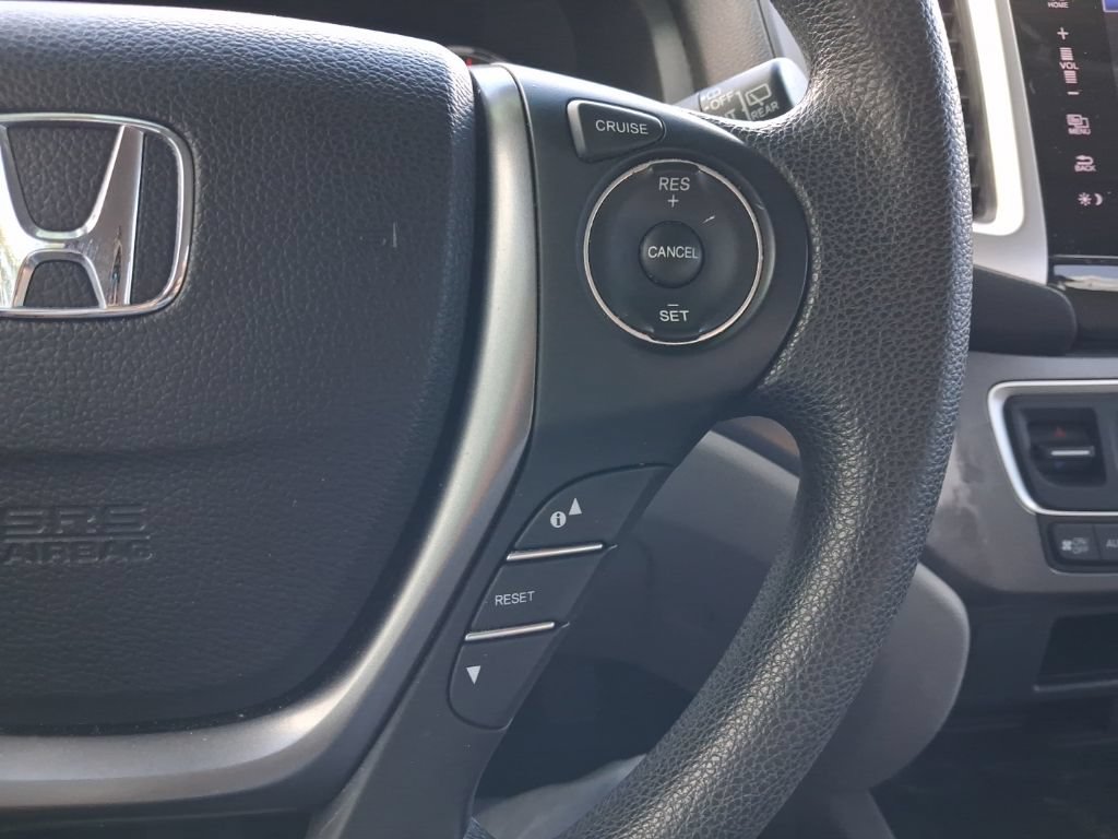 Used 2017 Honda Pilot EX image 29
