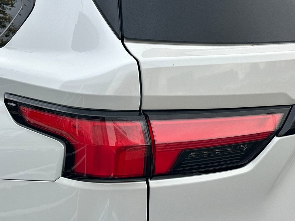 New 2026 Toyota Sequoia Platinum image 10