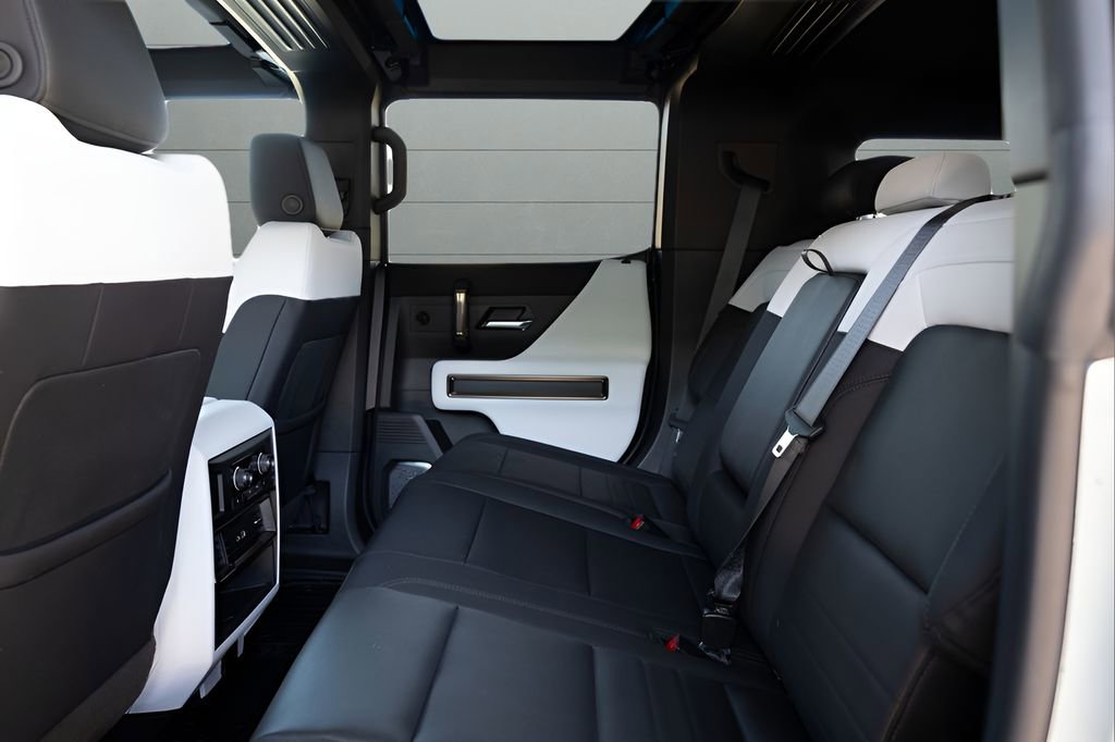 Used 2024 GMC Hummer EV 3X w/ Omega Edition AWD/4WD image 68