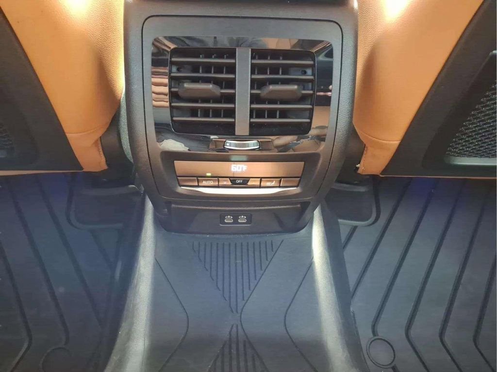 Used 2024 BMW X3 sDrive30i w/ Convenience Package w/ZPA image 13