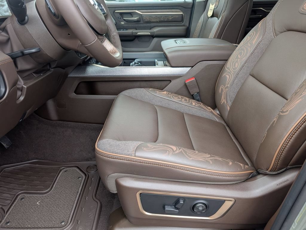 New 2026 RAM 1500 Limited w/ Bed Utility Group AWD/4WD image 13